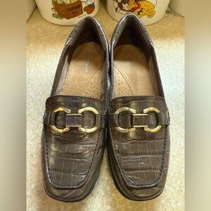 Avienta Sz 7 Brown Crocodile-Pattern Loafers Easy Spirit ECU